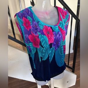 Vintage Sleeveless Women’s Colorful Top Floral Design Sz M Pink Green Red Purple